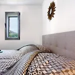 Casa De Pedra *