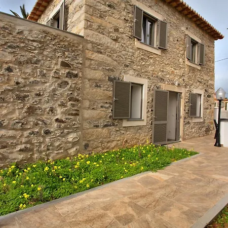 Casa De Pedra
